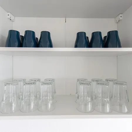 Tolstov - 3 With Balcony - 25 Min Messe Dus דיסבורג