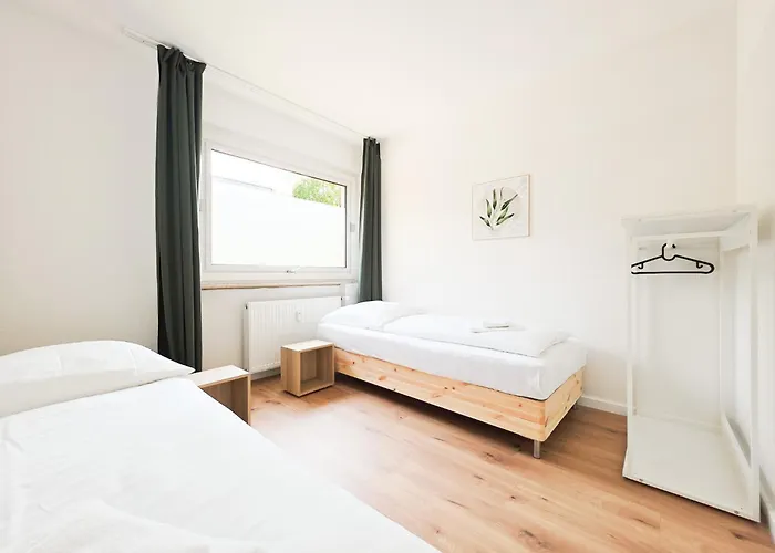 Tolstov - 3 With Balcony - 25 Min Messe Dus Apartament