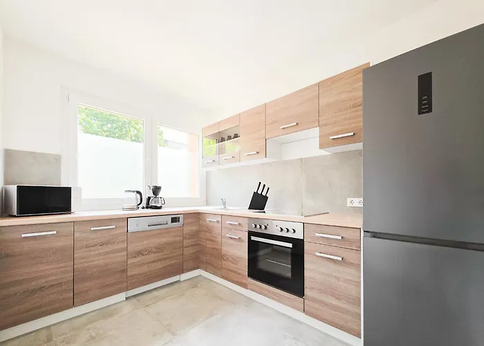 Tolstov - 3 With Balcony - 25 Min Messe Dus Apartament Duisburg