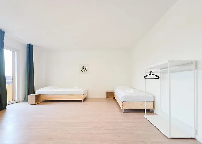 Tolstov - 3 With Balcony - 25 Min Messe Dus Duisburg